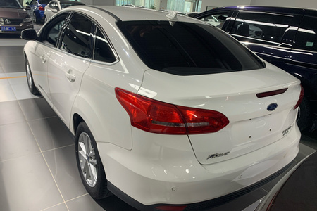 赣州二手福特福克斯 2018款 三厢 EcoBoost180 手自一体 精英版