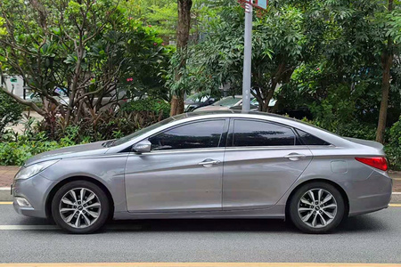 深圳二手现代索纳塔 2013款 索纳塔八 2.4L 自动领先版 国V